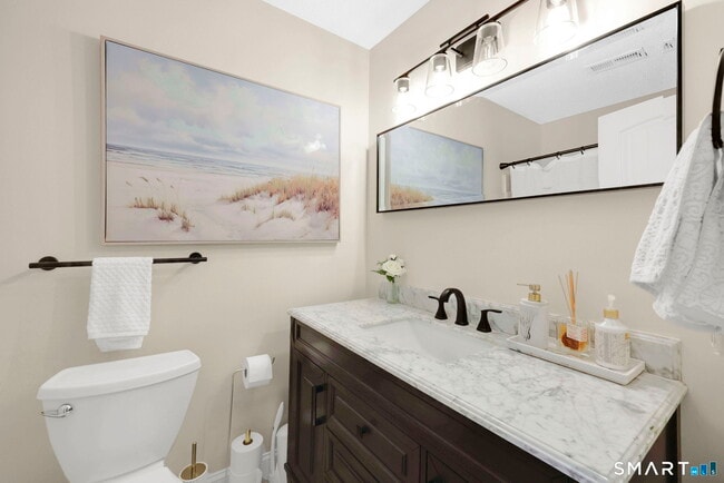 Building Photo - 3200 Madison Ave