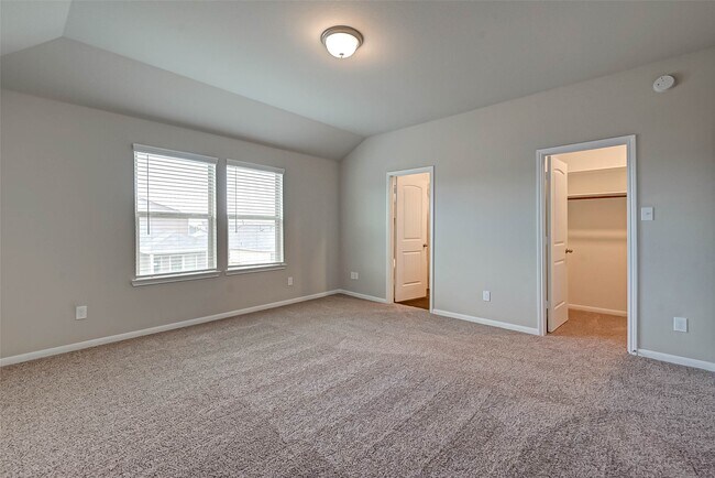 Building Photo - 21450 Holly Heights Rd