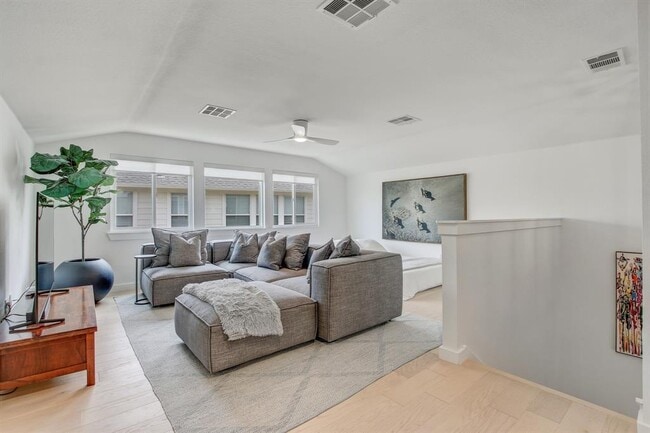 Building Photo - 8109 Campeche Bay Pl