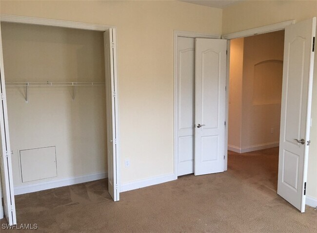 Building Photo - 1292 Verde Dr
