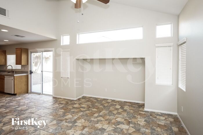 Building Photo - 3820 Chandler Cove Ave