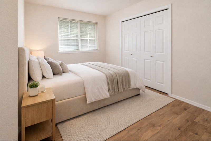 Building Photo - 1636 SE Virginia Rd