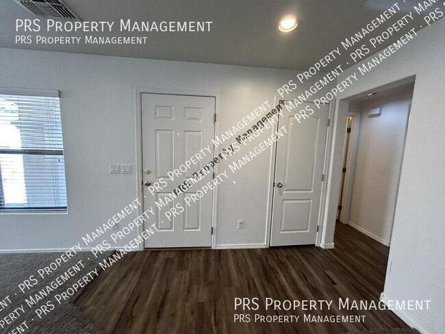 Building Photo - 45563 W Starlight Dr