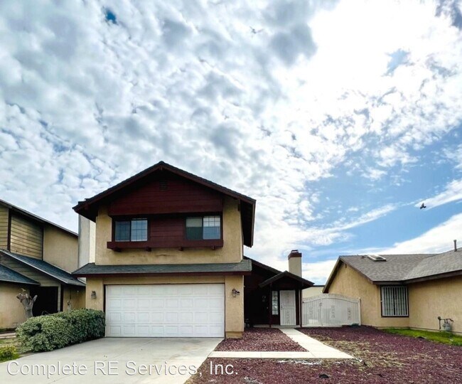 Primary Photo - 4 br, 2.5 bath House - 16177 Barbee St