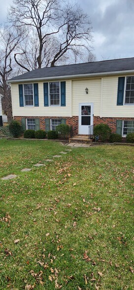 Building Photo - 226 Allison Ave