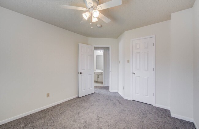 Building Photo - 3746 Havenmoor Pl