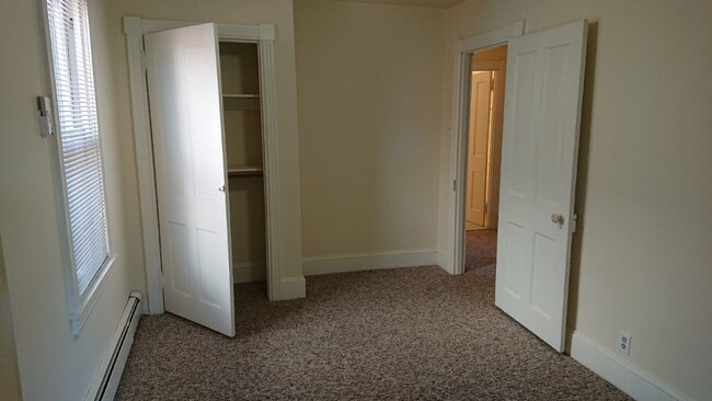 2nd floor middle bedroom - 223 Meredith St