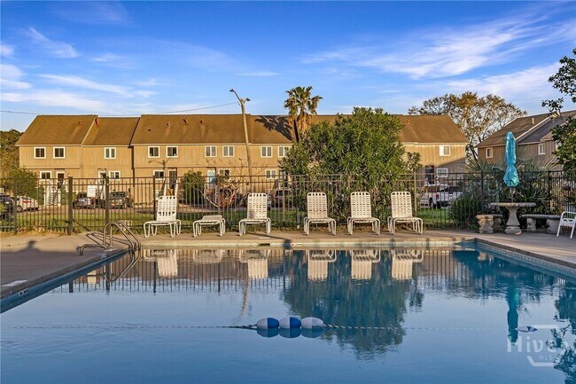 Building Photo - 12502 Apache Ave