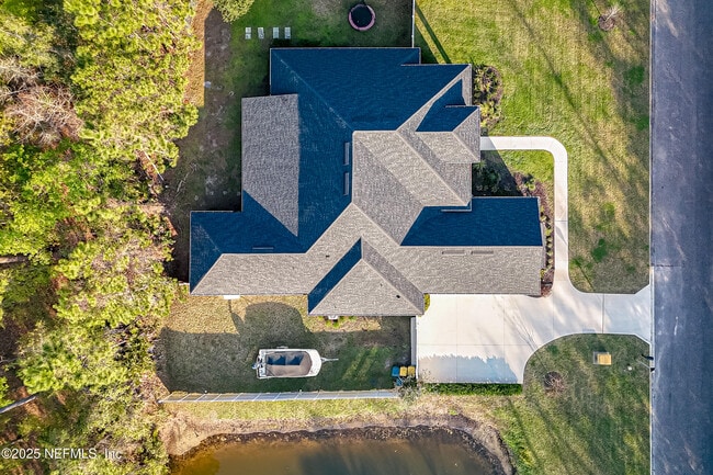 Building Photo - 1351 Weaver Glen Rd