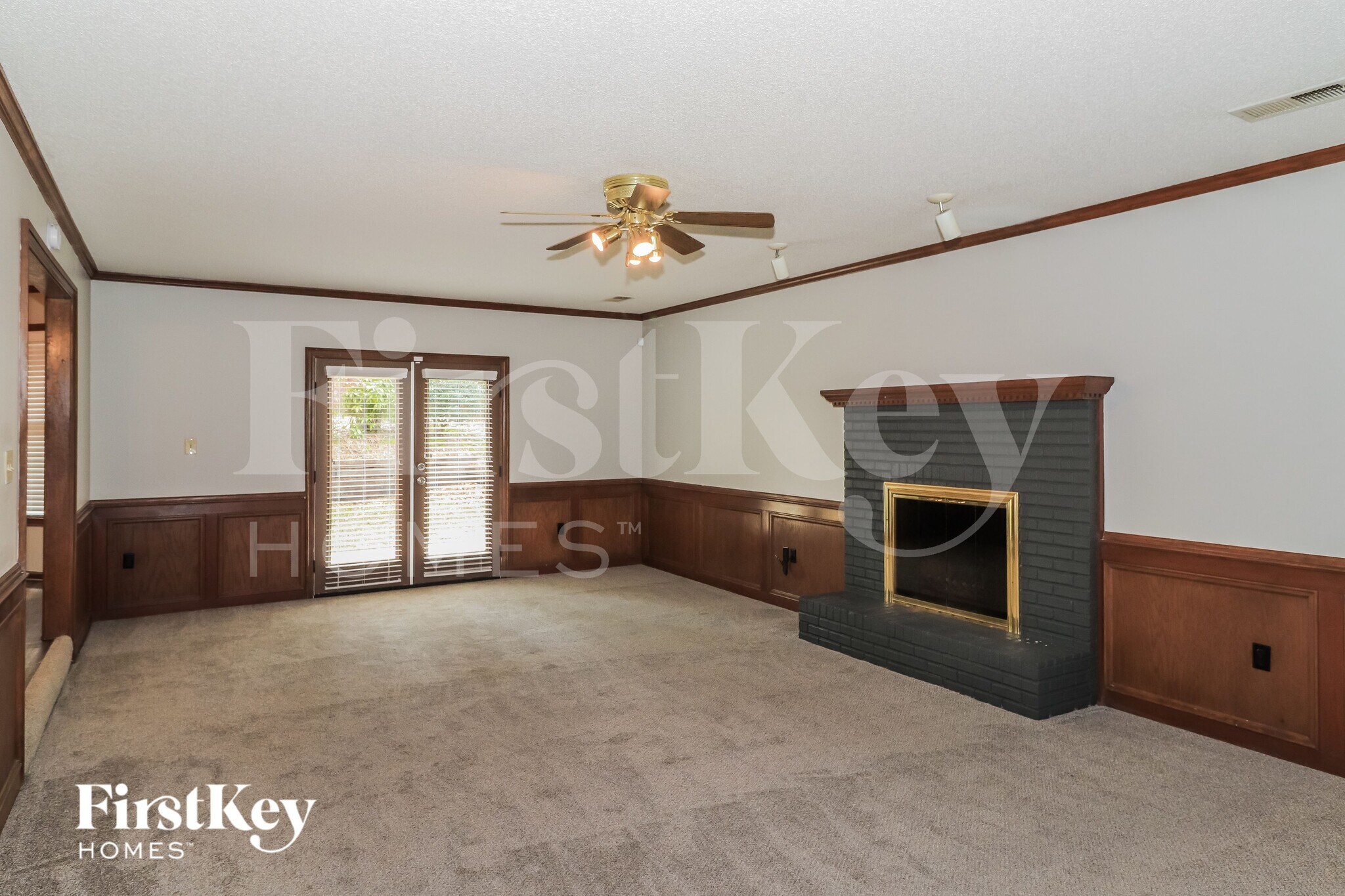 Building Photo - 8897 Walnut Ridge Loop