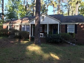 Building Photo - 620-622 Deerwood Street