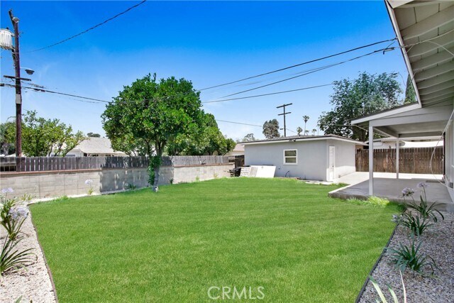 Building Photo - 7515 Magnolia Ave