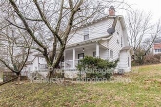 Building Photo - 5 Dogwood Ln