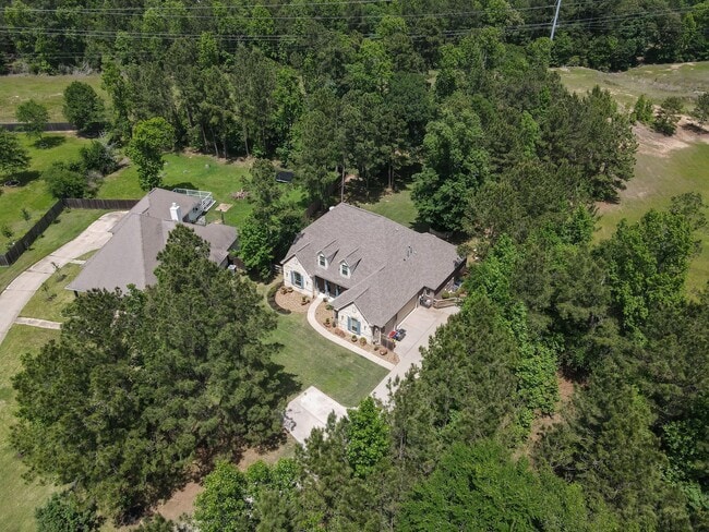 Building Photo - 409 Ridge Lake Scenic Dr