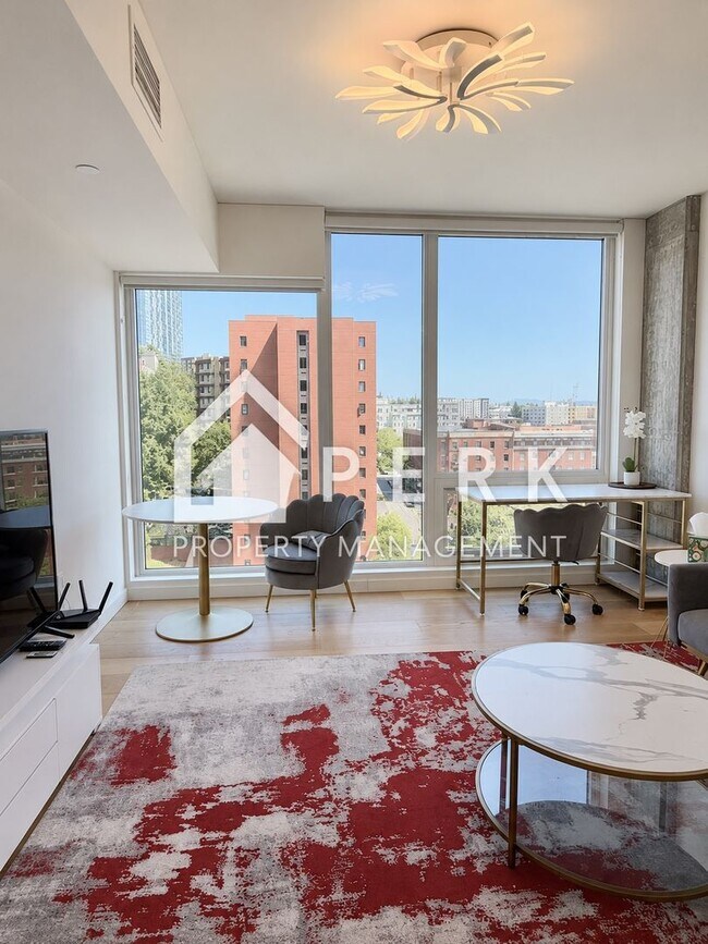 Building Photo - Modern 1 Bed, 1 Bath Condo at Koda