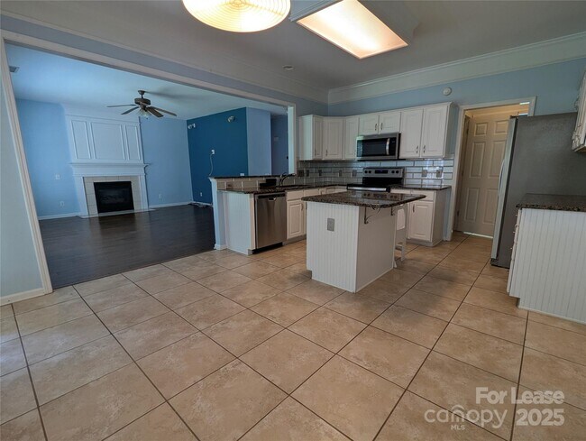 Building Photo - 7711 Epping Forest Dr