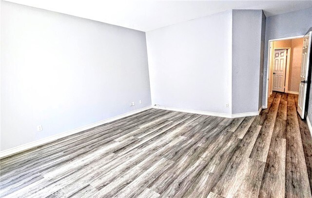 Building Photo - 17371 Redmaple St