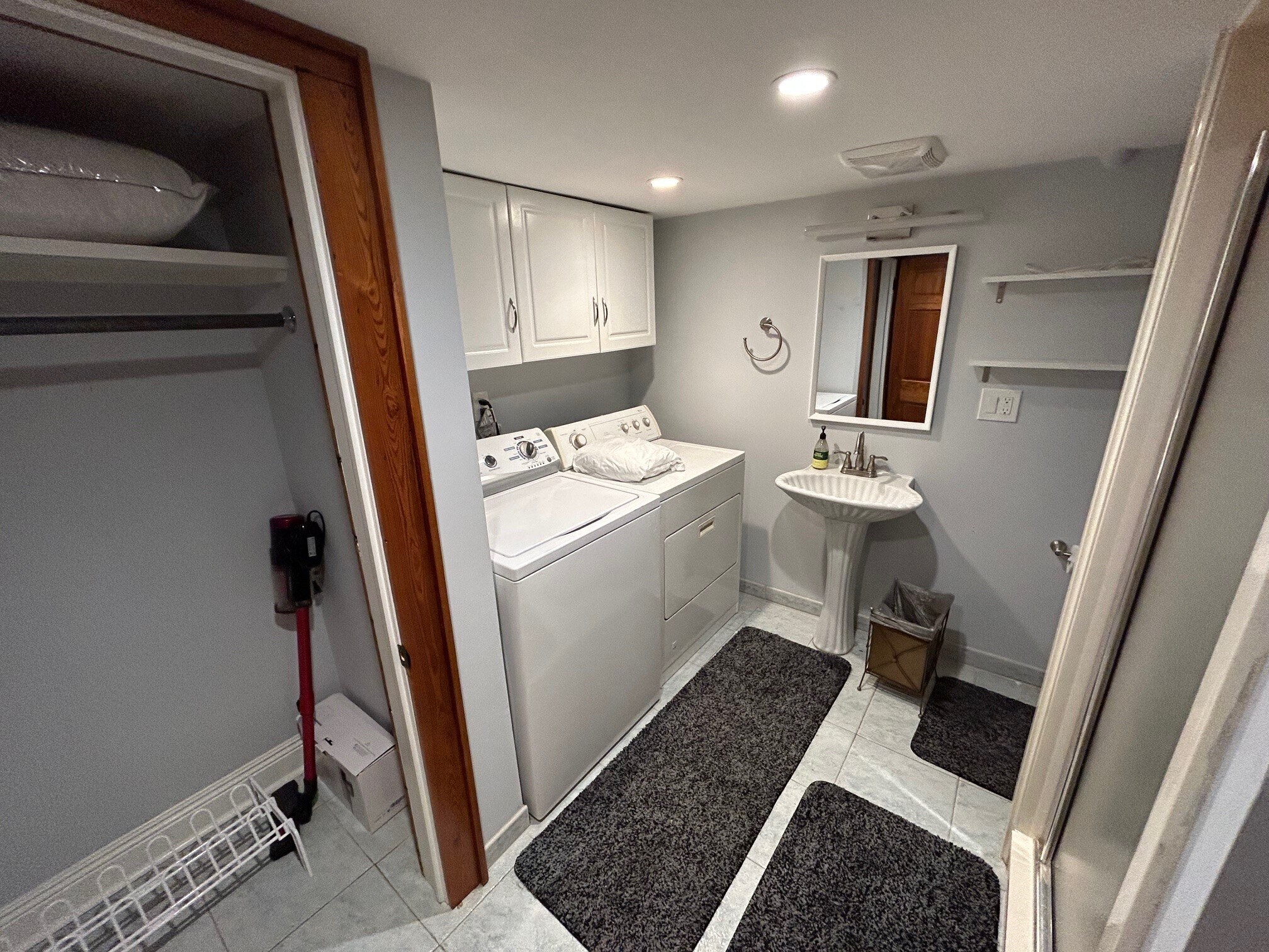 Bathroom - 1107 General Pershing St