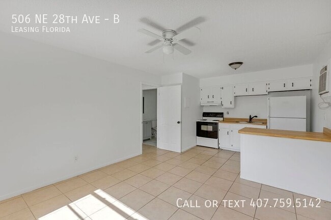 Building Photo - 506 NE 28th Ave