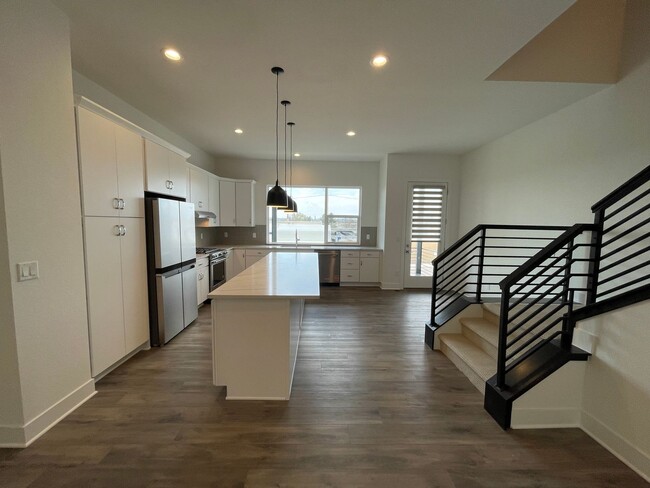 Building Photo - Brand New 2025 Condo – Modern Luxury Just ...