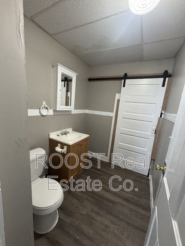 Building Photo - 1027 W Pleasant St