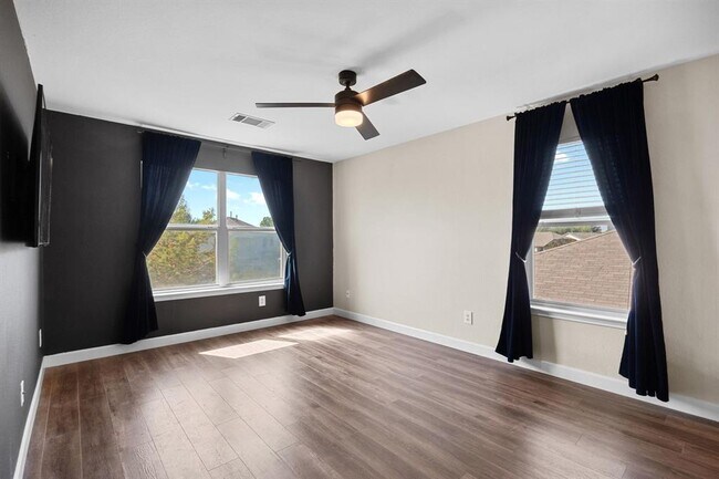 Building Photo - 1405 Ty Cobb Pl