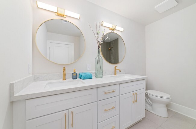 Building Photo - 1830 Locksford St