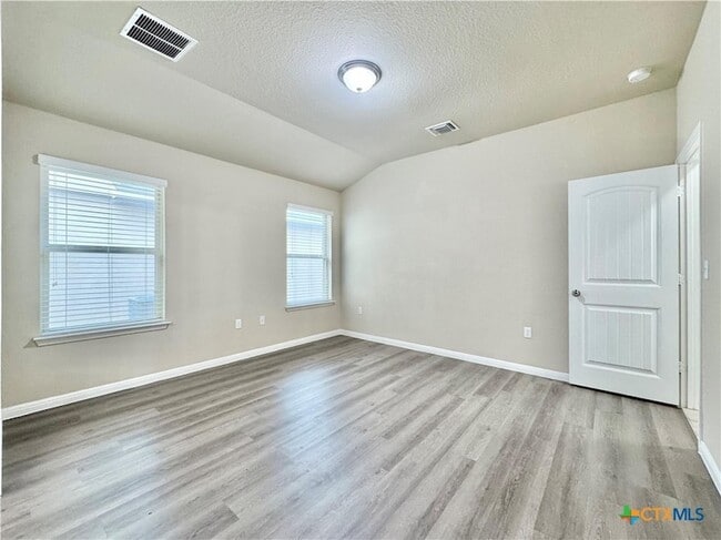 Building Photo - 1024 Britt Ln