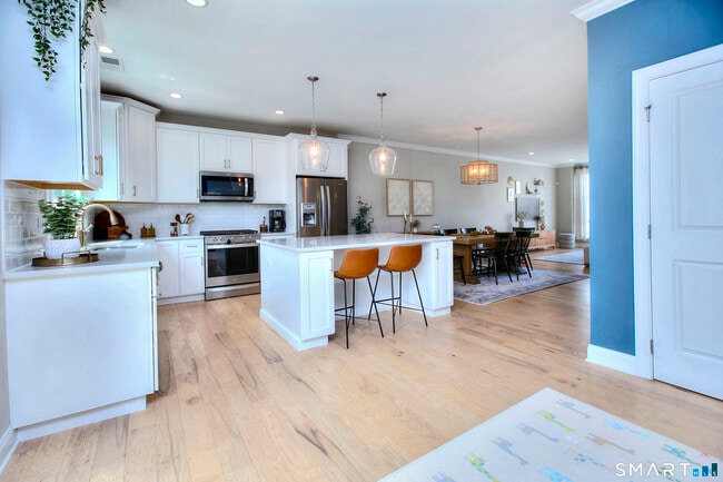 Building Photo - 89 Brentwood Cir