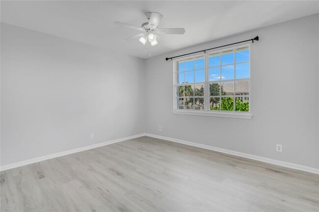 Building Photo - 9968 NW 57th Manor