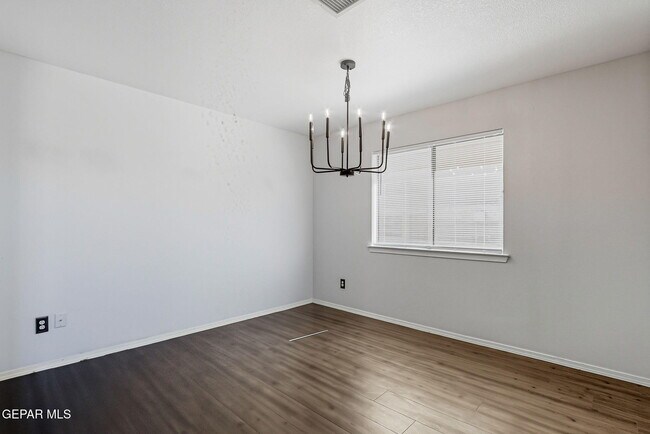 Building Photo - 6933 Jericho Tree Dr