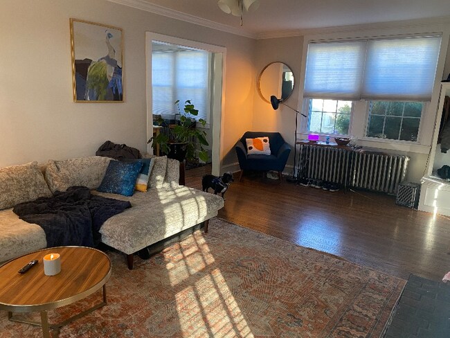 Building Photo - 213 E Glenside Ave