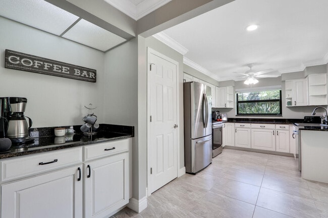 Building Photo - 2609 SW Egret Pond Cir