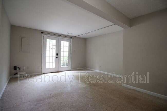 Building Photo - 11916 Fieldthorn Ct