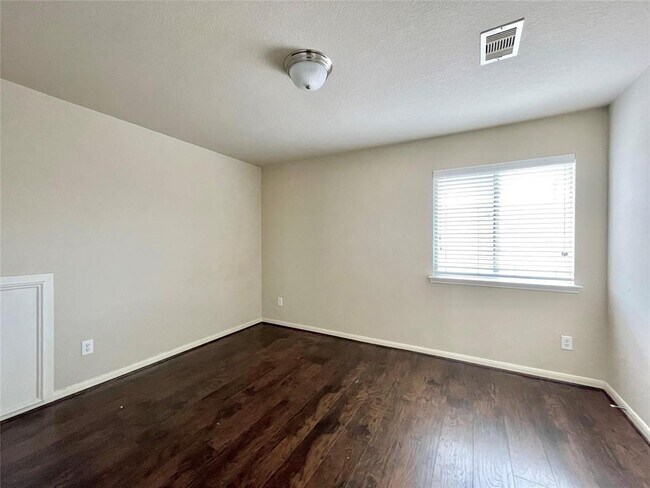 Building Photo - 25306 Basil Brook Ct