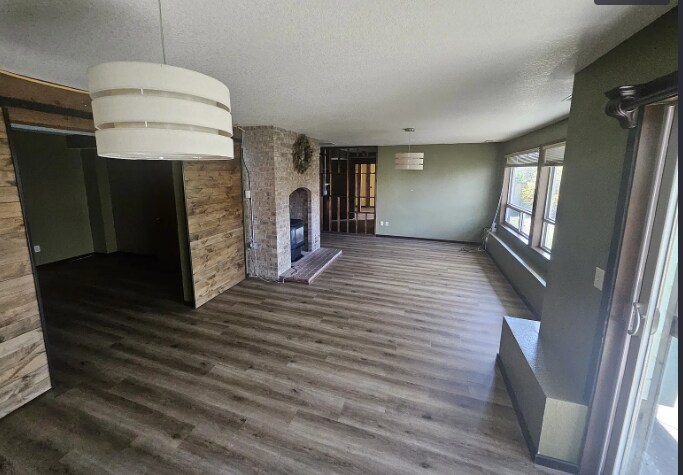 Building Photo - 4402 Glasgow Way