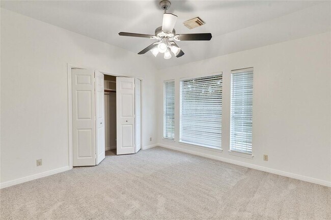 Building Photo - 5407 Merrywing Cir