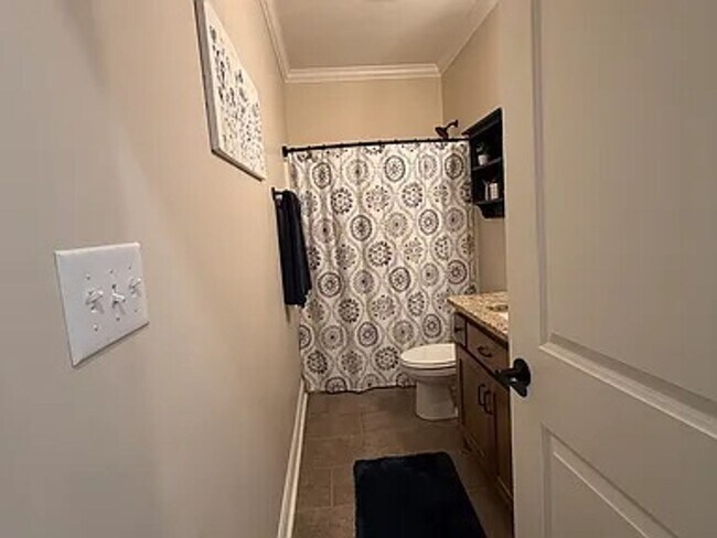Building Photo - 26316 Woodfield Dr
