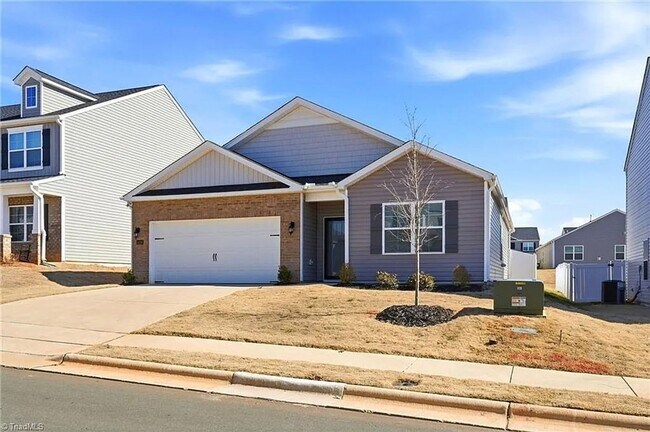 Building Photo - 4608 Reedy Creek Farm Cir