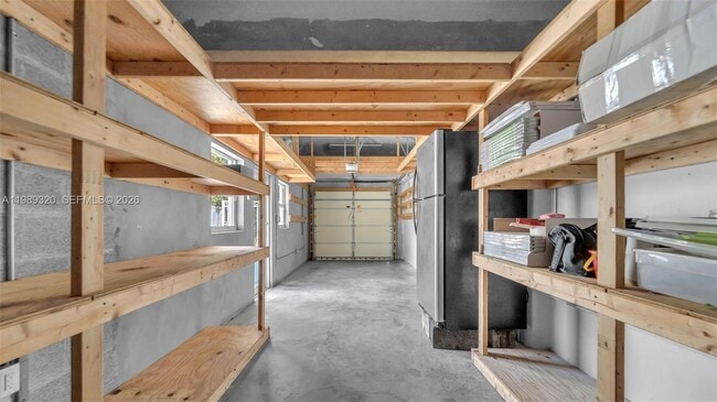 Building Photo - 2900 SW 92nd Ave