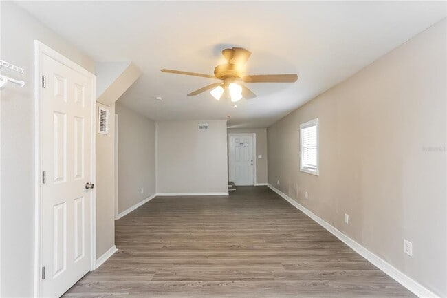 Building Photo - 4010 1st Ave S