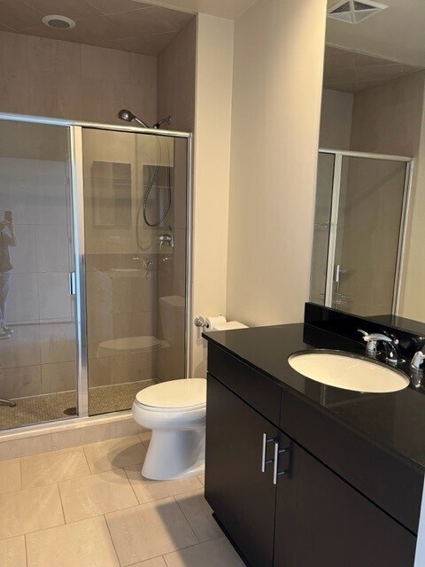 Building Photo - 1211 S Prairie Ave