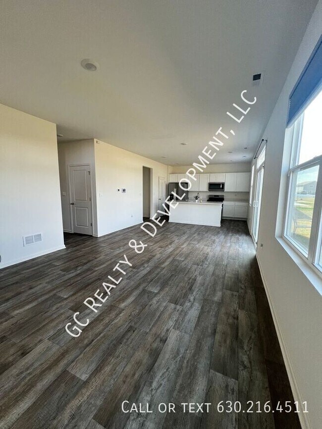 Building Photo - 3233 Lehman Crossing