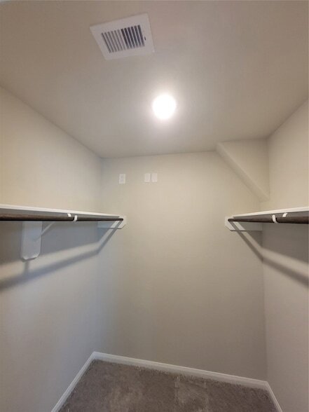 Building Photo - 11736 Whirlaway Dr