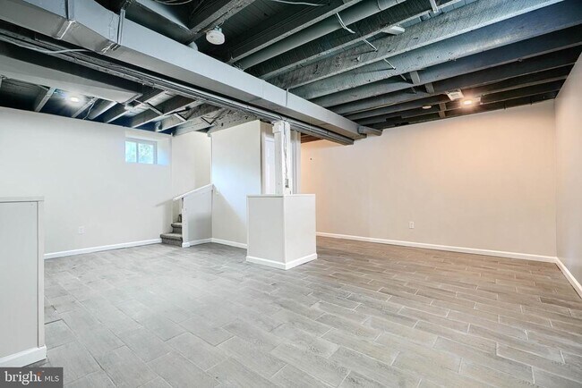 Building Photo - 3805 Garrison Blvd