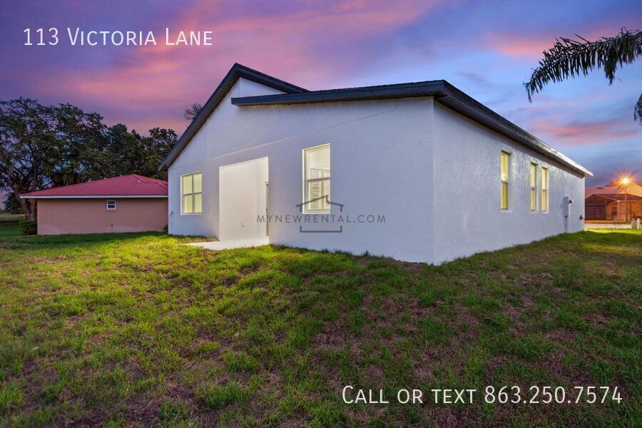 Building Photo - 113 Victoria Ln