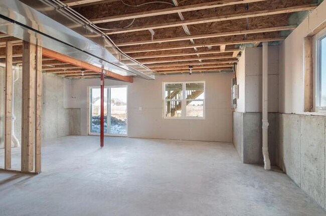 Building Photo - 1240 Crane Meadow Way