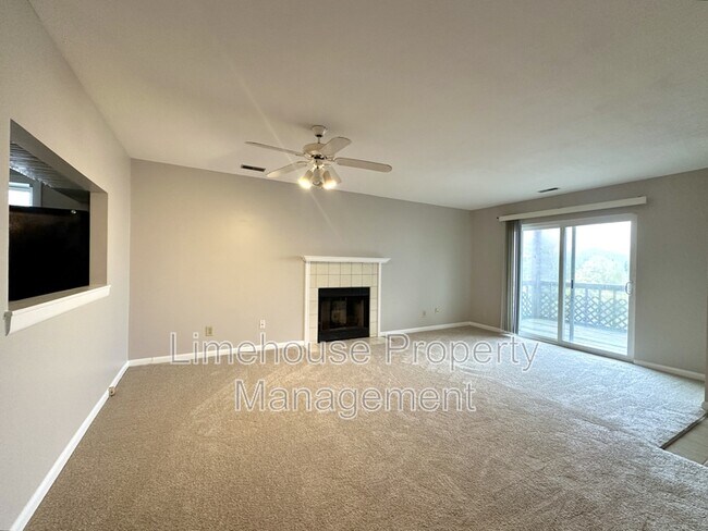 Building Photo - 737 W Ocean View Ave