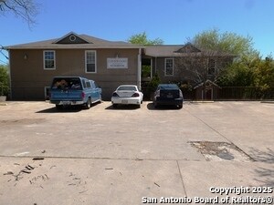 Primary Photo - 1016 Blanco Rd