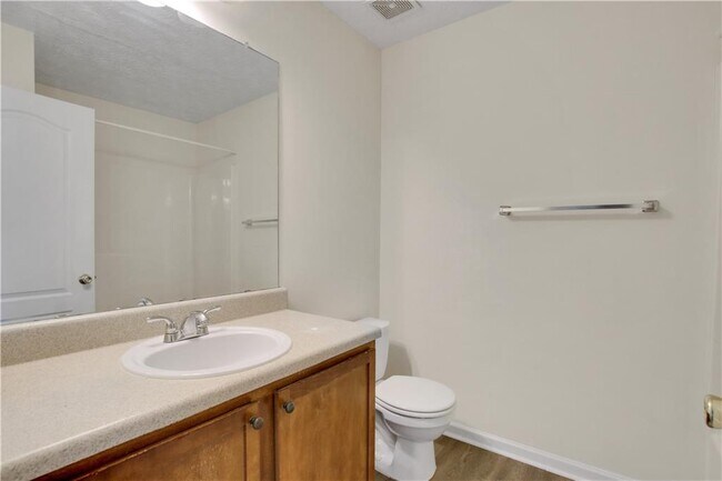 Building Photo - 762 Georgetown Ct